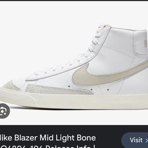 Blazers in the color “bone”